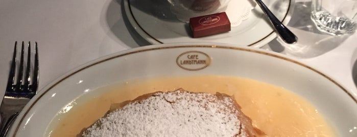 Café Landtmann is one of Lieux qui ont plu à Jim.