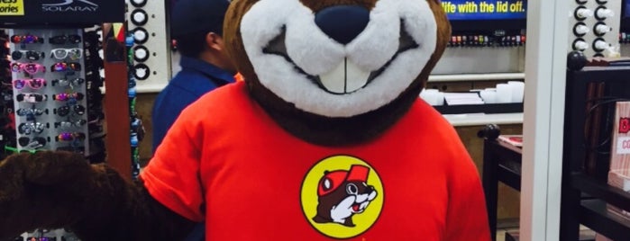 Buc-ee's is one of Jim'in Beğendiği Mekanlar.