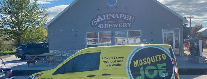 Ahnapee Brewery is one of Lugares favoritos de Jim.