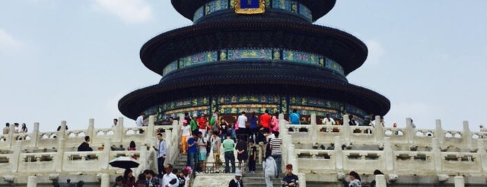Temple of Heaven is one of Locais curtidos por Jim.