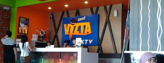 Inul Vizta is one of yehaa :D.