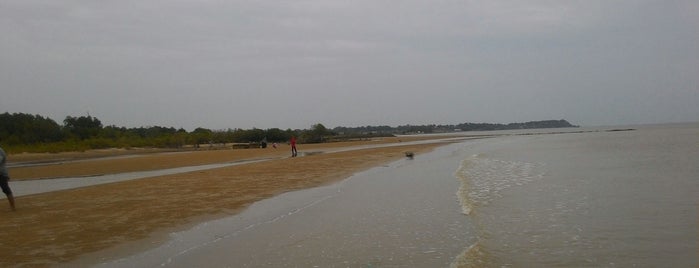 Jumiang beach is one of Jelajah Pantai Jawa Timur.