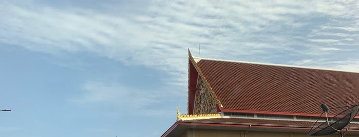 Wat Bang Sa Re Khongkha Ram is one of Oct29.