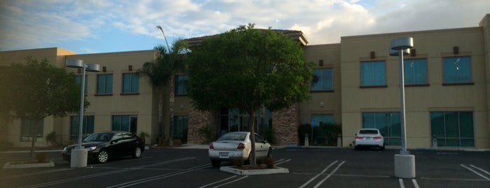 Rancho San Diego Industry Business Center DMV Office is one of Orte, die Jolie gefallen.