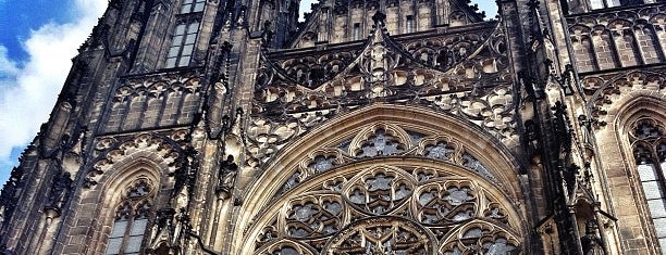 Katedrála sv. Víta | Saint Vitus' Cathedral is one of Stuff I want to see and do in Prague.