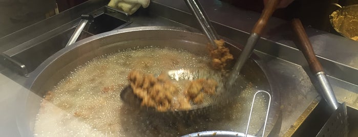 繼光香香雞 Ji Guang Fried Chicken is one of Lugares favoritos de Celine.