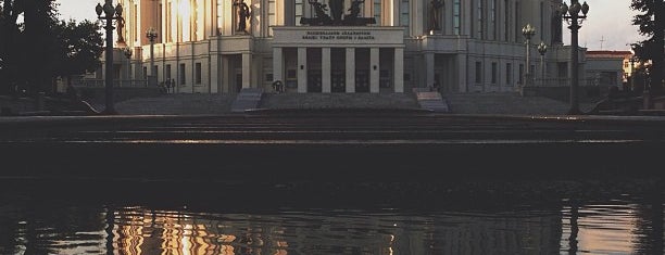 Национальный академический Большой театр оперы и балета is one of Минськик.