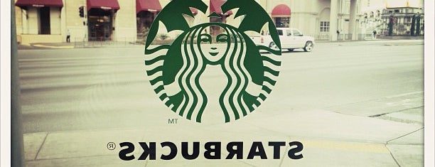 Starbucks is one of Kristeena'nın Beğendiği Mekanlar.