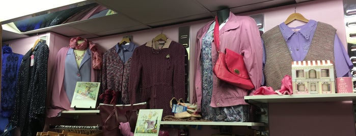 Sue Ryder is one of London Thrift Shops.