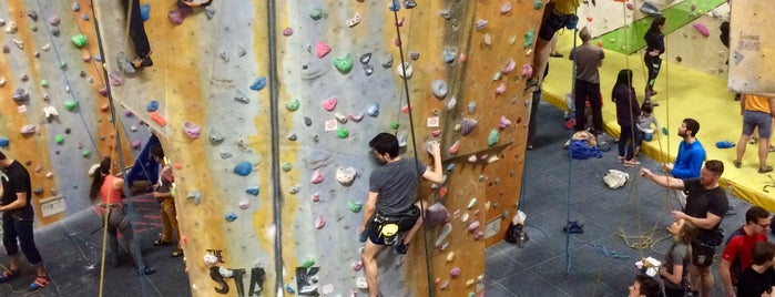 Castle Climbing Centre is one of Gregorygrishaさんのお気に入りスポット.