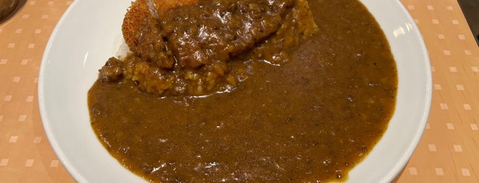 ピッコロ is one of Curry.