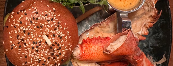 Burger & Lobster is one of London To Do.