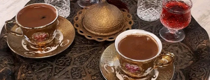 Taş Plak Kahvecisi is one of Ege.