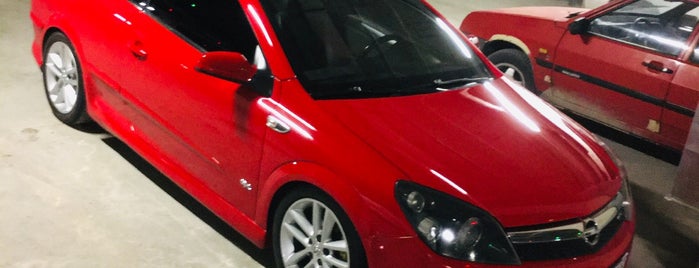 Beyaz Opel is one of Ayşe'nin Beğendiği Mekanlar.