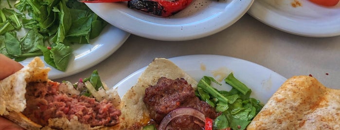 Ciğerci Sinan is one of Yemek.