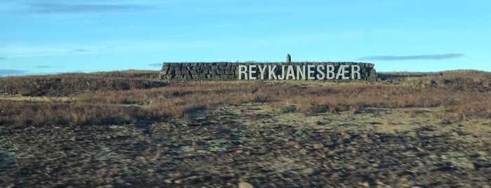 Reykjanesbær - Skiltið is one of Orte, die Fabio gefallen.