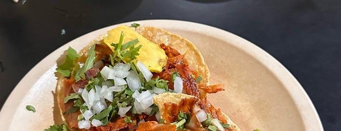 La Taquiza al Carbón is one of Tacos.