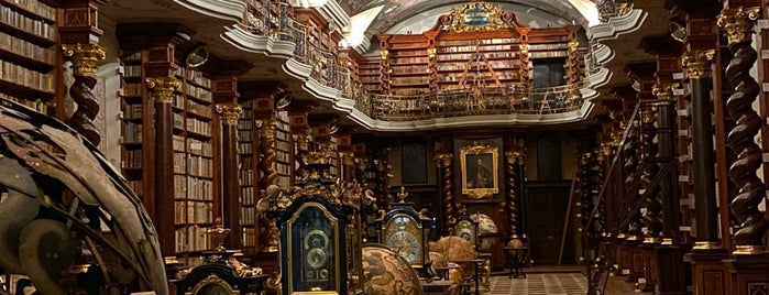 Barokní knihovna is one of PRG.