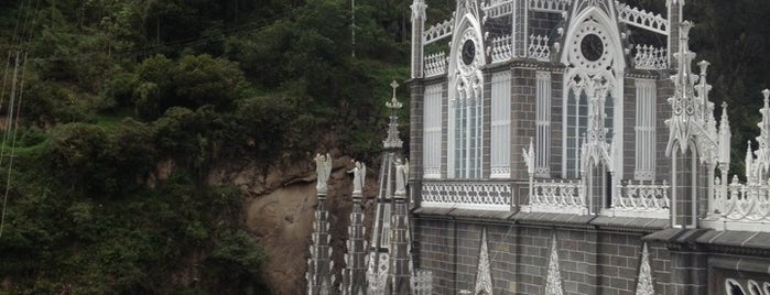 Santuario Nuestra Señora De Las Lajas is one of Sitios Internacionales.