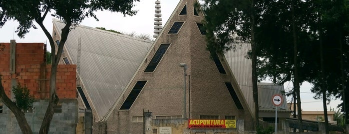 Igreja Nossa Senhora do Belo Ramo is one of Locais curtidos por Alexandre.