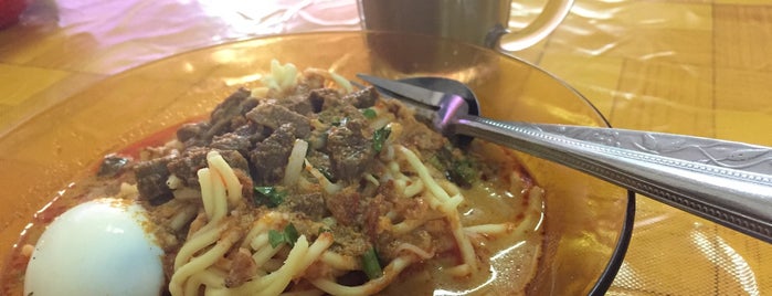 Mee Kari Haji Sharkan is one of Makan @ Melaka/N9/Johor #9.