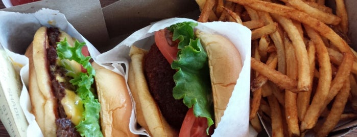 Shake Shack is one of The 15 Best Places for Hot Dogs in Queens.