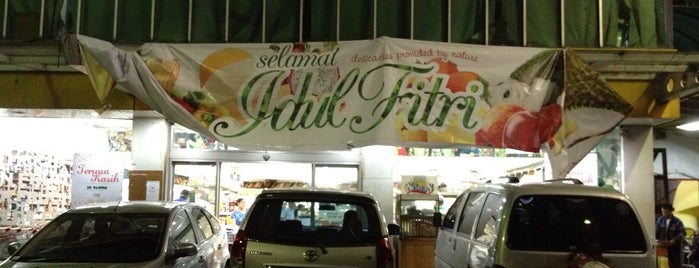 Total Buah Segar is one of Stores.