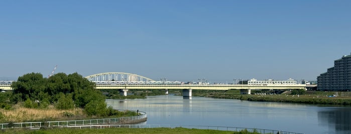 二ヶ領宿河原堰堤 is one of 宿河原駅 | おきゃくやマップ.