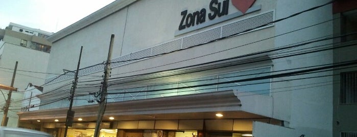 Supermercado Zona Sul is one of Tempat yang Disukai Anna.