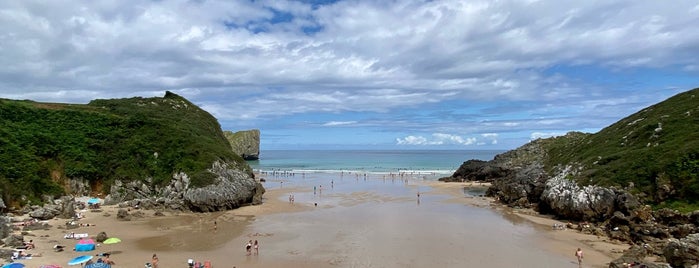 Playa de Portiellu is one of 20 lugares del oriente de Asturias.