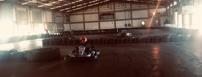 R.A. Kart Indoor is one of Bons lugares.