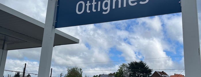 Gare d'Ottignies is one of To be corrected.