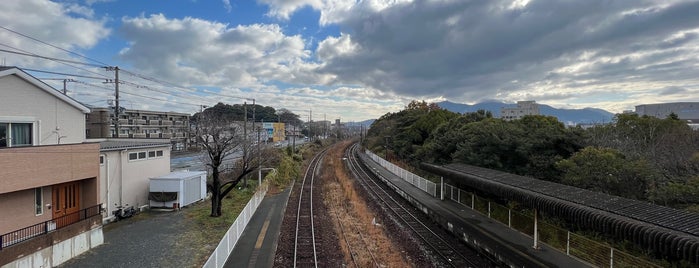 二島駅 is one of 福岡県周辺のJR駅.