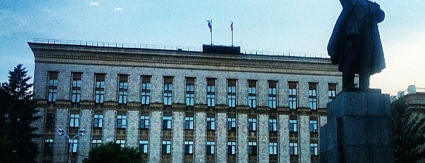 Площадь Ленина is one of Locais curtidos por Jano.
