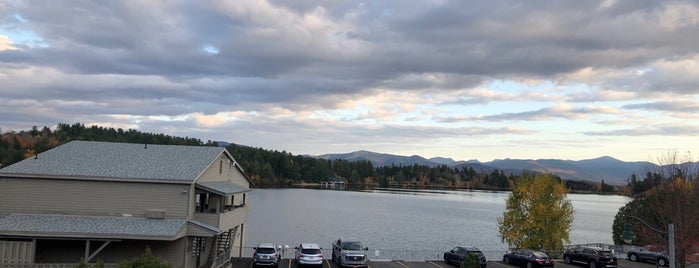 Lake House Lake Placid is one of Locais curtidos por Kate.