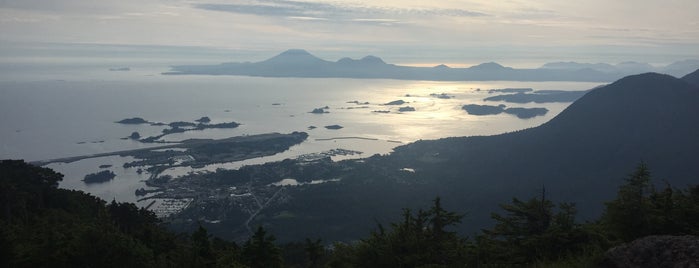 Picnic Rock is one of Tempat yang Disukai Dan.