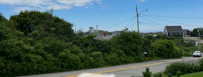 Dunne's Ice Cream is one of MAINE USA.