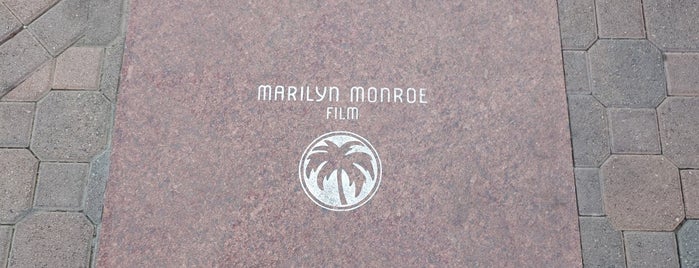 Marilyn Monroe's Star on the Palm Springs Walk of Stars is one of California Bucket List.