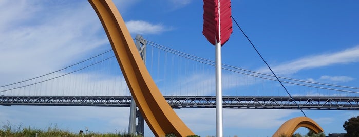 Cupid's Span is one of SF/Napa.