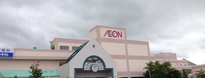 AEON Mall is one of Lieux qui ont plu à 高井.