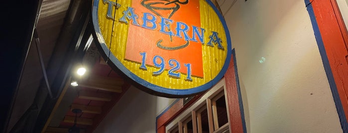 Taberna 1921 is one of Pirenópolis.