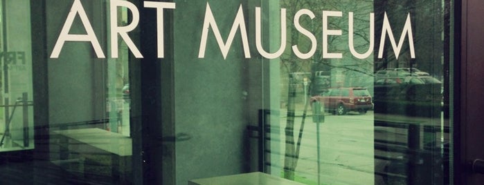 Frye Art Museum is one of สถานที่ที่ Cusp25 ถูกใจ.