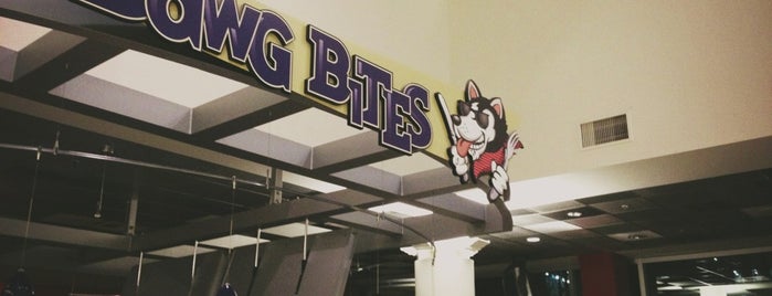 UW Dawg Bites is one of Places to eat on campus.