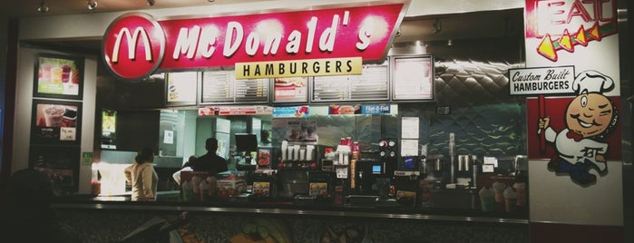 McDonald's is one of fast food near SLU.