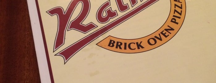 Raimo's Wood Fired Brick Oven Pizza is one of Christopher : понравившиеся места.