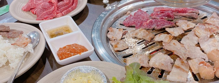Se Jong Korean BBQ Buffet is one of 🍴.