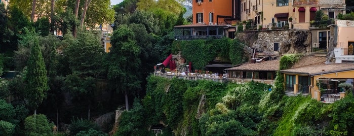 Parco Villa Gregoriana is one of LAGO COMO, ITALY.