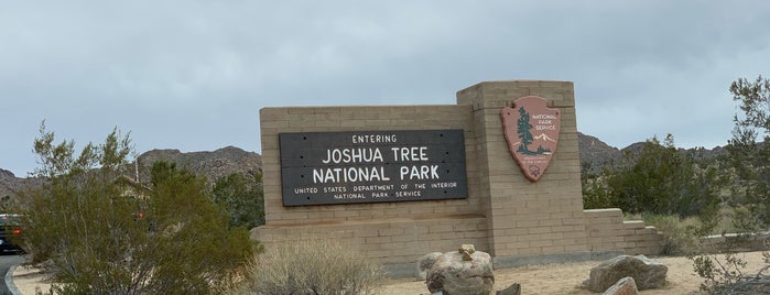 Joshua Tree National Park West Entrance is one of Posti salvati di Jacobo.