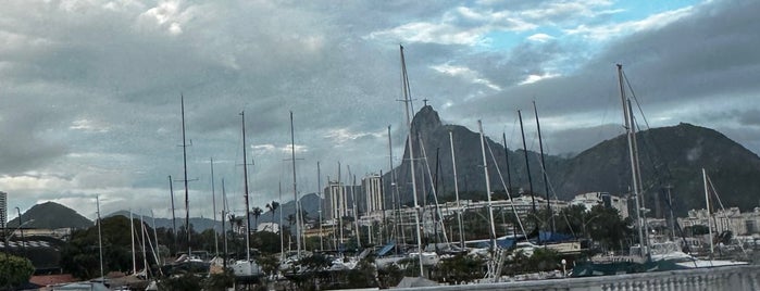 Urca is one of Good placês to take a breaktime.