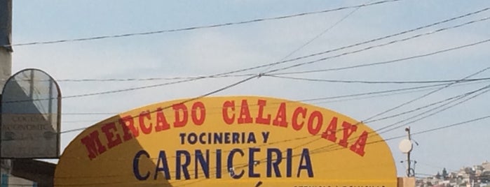 Mercado Calacoaya is one of Lugares favoritos de Gabriel.